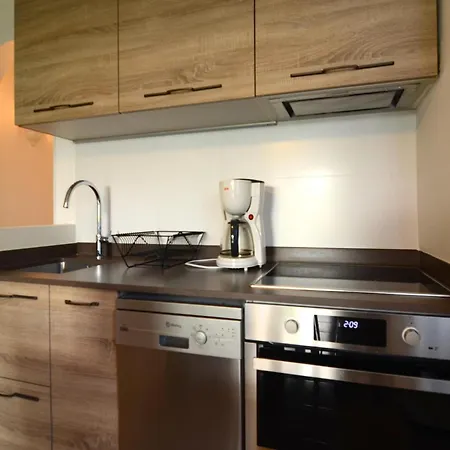 The In Has 2 Bedrooms Appartamento Pals