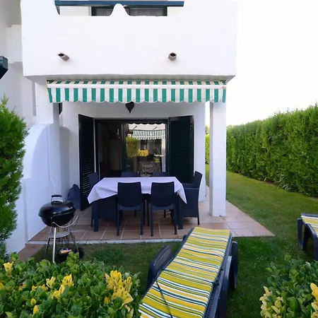 The In Has 2 Bedrooms Appartamento Pals
